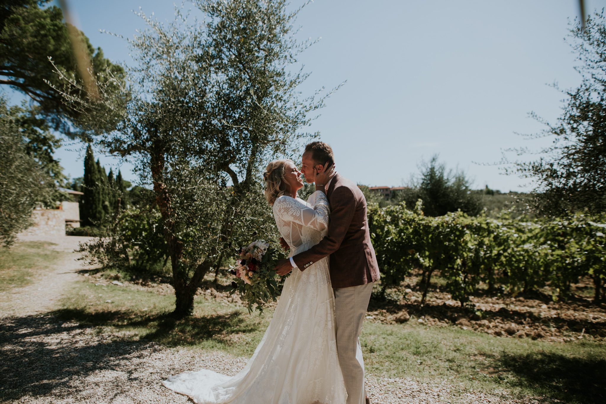 Bride and Groom's first look at Fattoria di Corsigano
